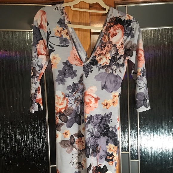 Size S floral Fashion Nova dress - Picture 2 of 4